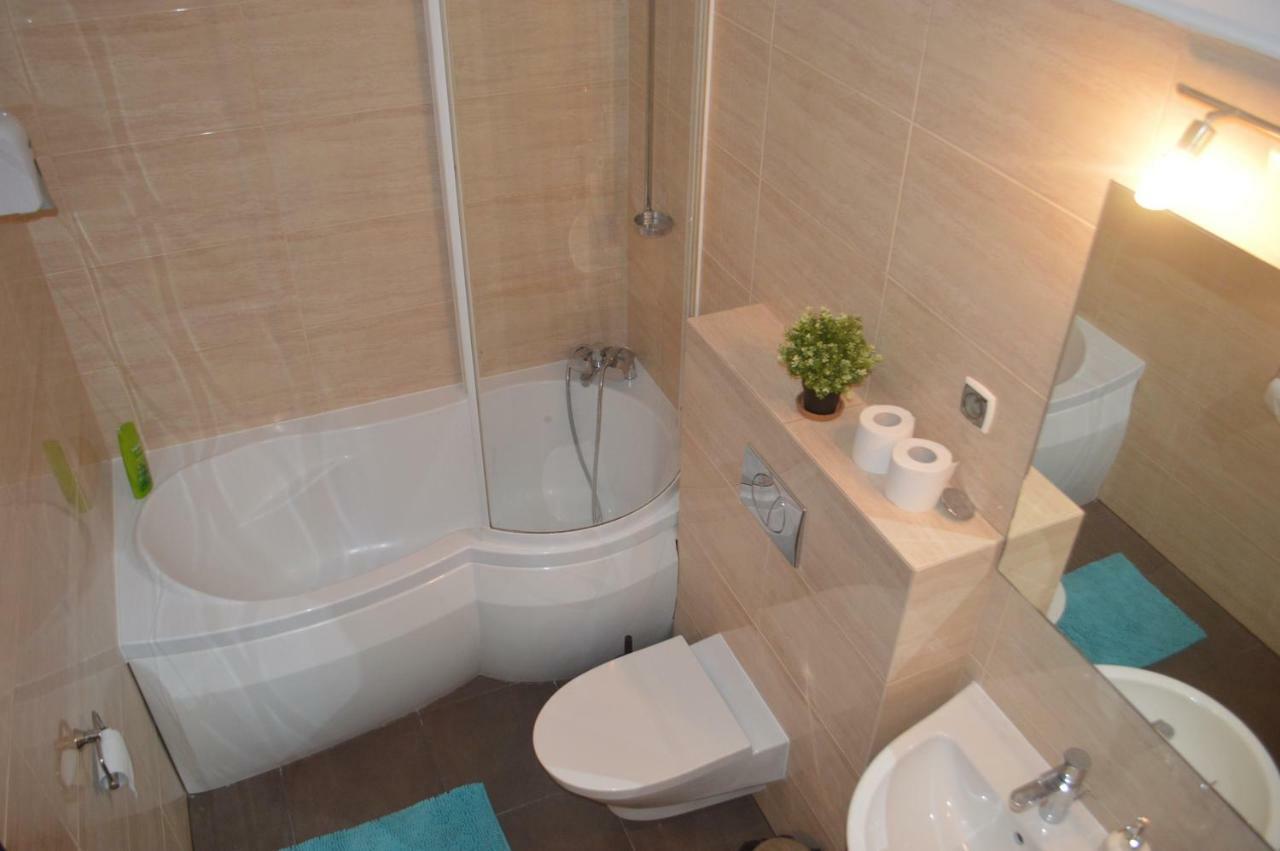 Dekart Arkadia Apartments Warsaw Ngoại thất bức ảnh